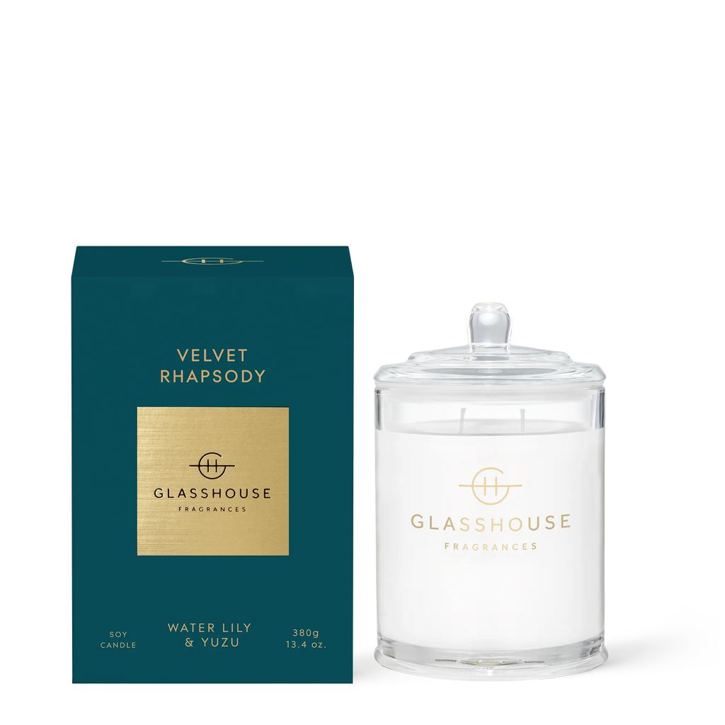 GLASSHOUSE FRAGRANCES VELVET RHAPSODY WATER LILY & YUZU SOY CANDLE 13.4 OZ