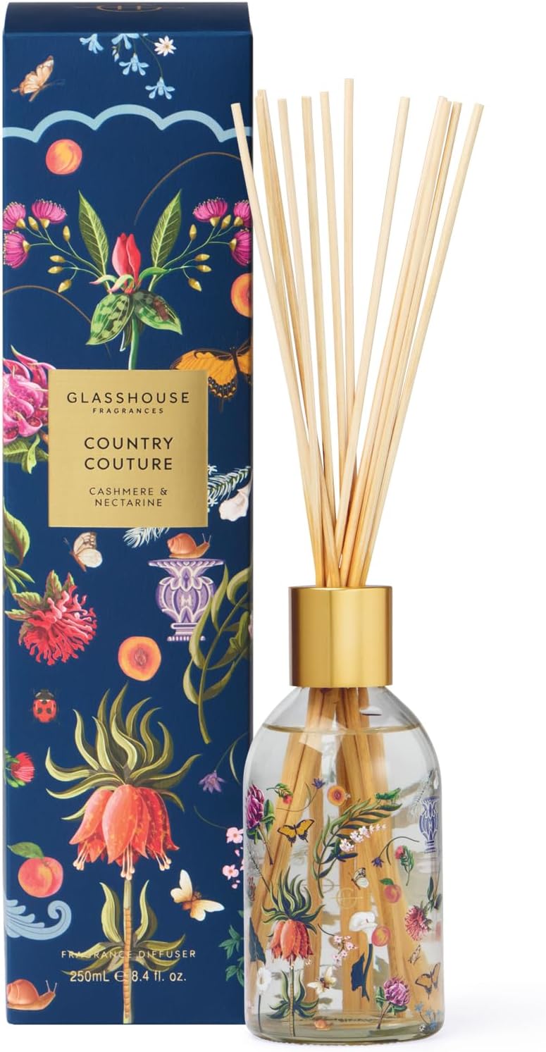 GLASSHOUSE FRAGRANCES COUNTRY COUTURE CASHMERE & NECTARINE REED DIFFUSER