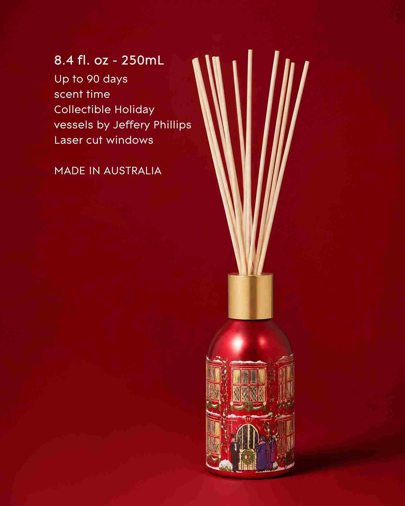 GLASSHOUSE FRAGRANCES Night Before Christmas 8.4 OZ Reed Diffuser